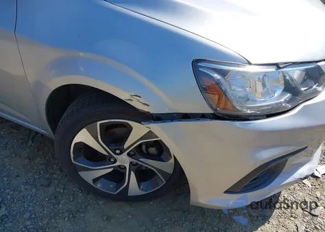 2017 Chevrolet Sonic Premier Auto из США, поврежденный, VIN 1G1JF5SB8H4123086